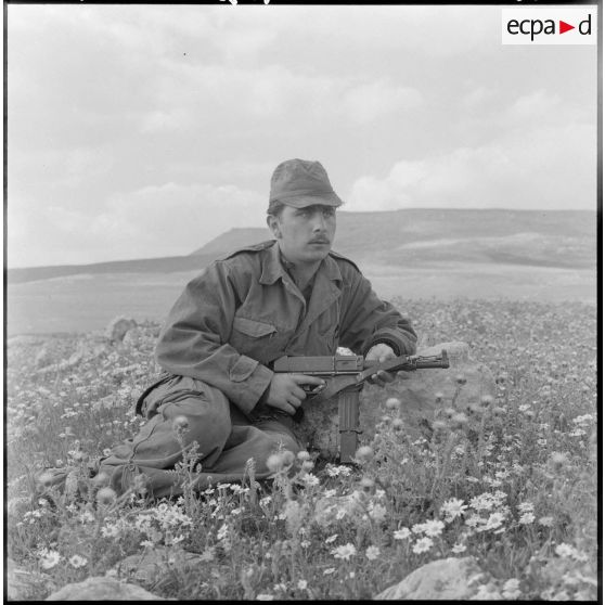 Jeune appelé du contingent  de Hem, près de Roubaix.