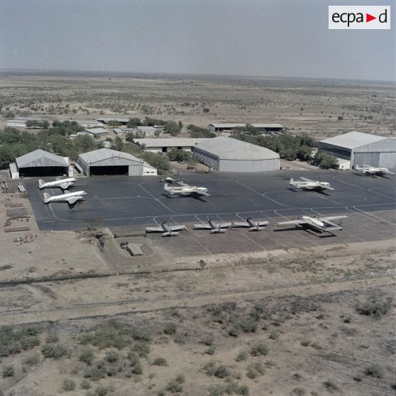 Vue aérienne de la base BA 172 de Fort Lamy (aujourd'hui N'Djamena).