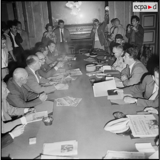 Corse. Séance de travail à la préfecture d'Ajaccio.