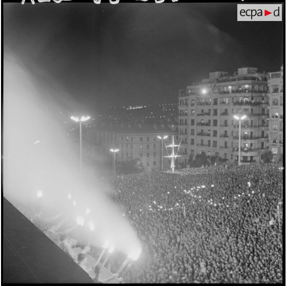 Manifestation au forum d'Alger.