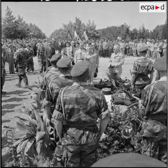 Obsèques du colonel Jeanpierre au cimetière d'El Alia.