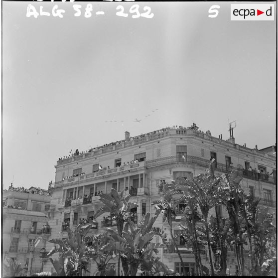 Alger. Visite du général de Gaulle.