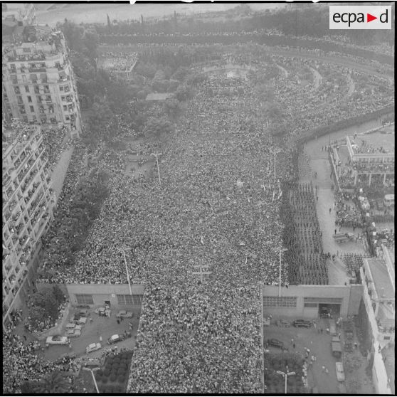 Alger. Visite du général de Gaulle.