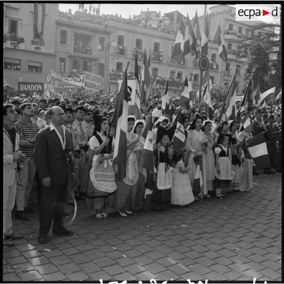 Bône. Visite du général de Gaulle.