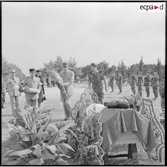 Mostaganem. Obsèques du colonel Jeanpierre du 1er régiment étranger de parachutistes (REP).