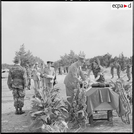 Mostaganem. Obsèques du colonel Jeanpierre du 1er régiment étranger de parachutistes (REP).