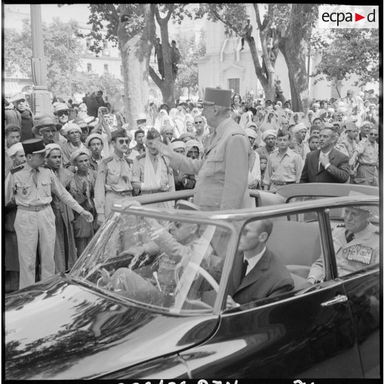 Visite du général de Gaulle à Oran.