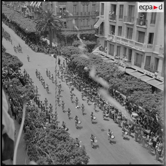 Visite du général de Gaulle à Oran.