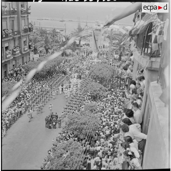 Visite du général de Gaulle à Oran.