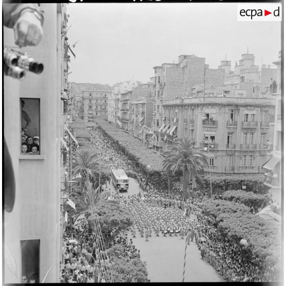 Visite du général de Gaulle à Oran.