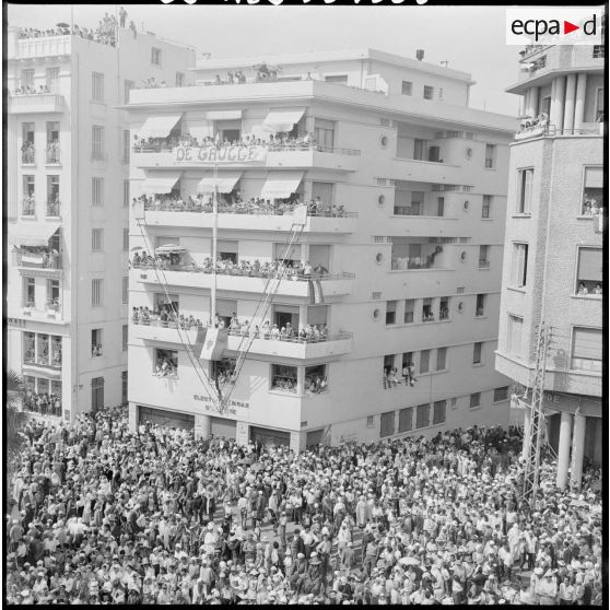 Visite du général de Gaulle à Mostaganem.