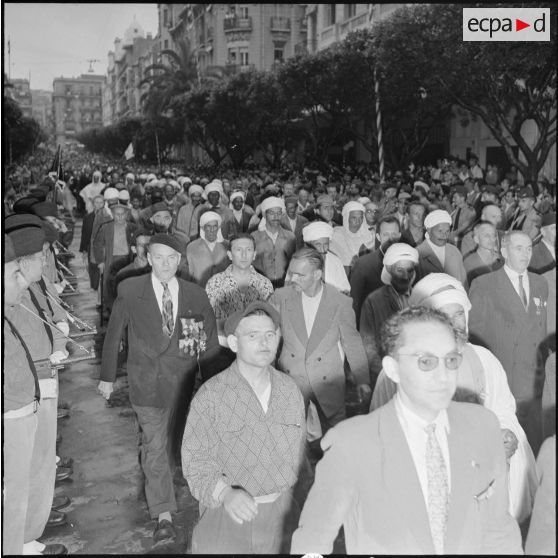 Oran. Défilé des anciens combattants.