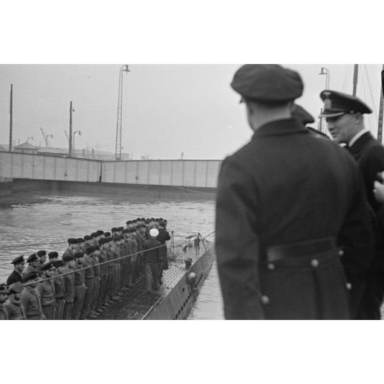 A Saint-Nazaire, le retour de la huitième croisière du Kapitänleutnant Helmut Rosenbaum.