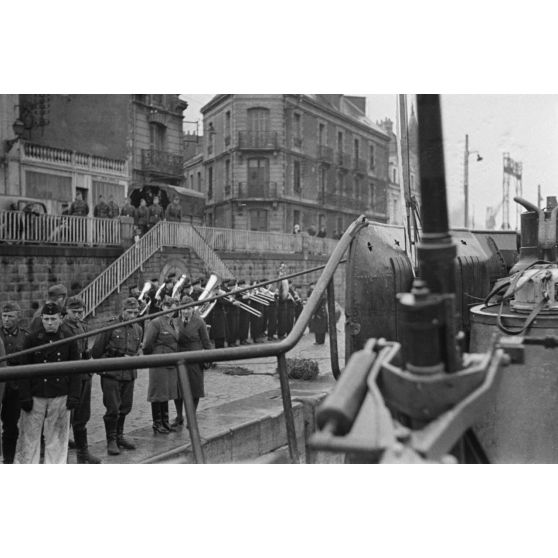 A Saint-Nazaire, le retour de la huitième croisière du Kapitänleutnant Helmut Rosenbaum.