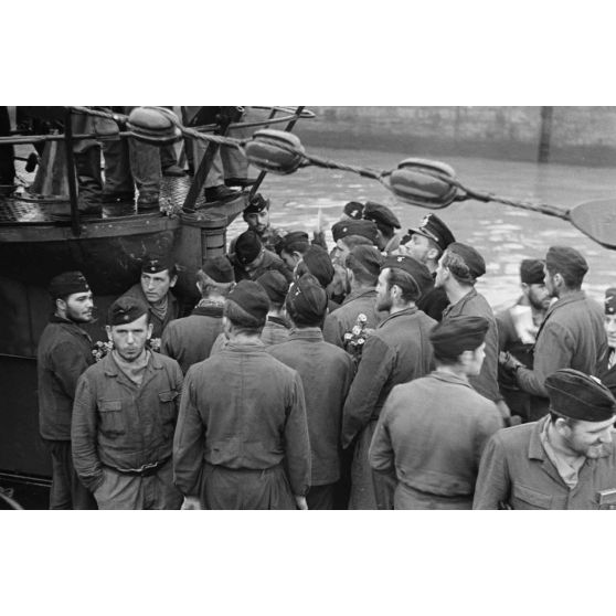 A Saint-Nazaire, le retour de la huitième croisière du Kapitänleutnant Helmut Rosenbaum.