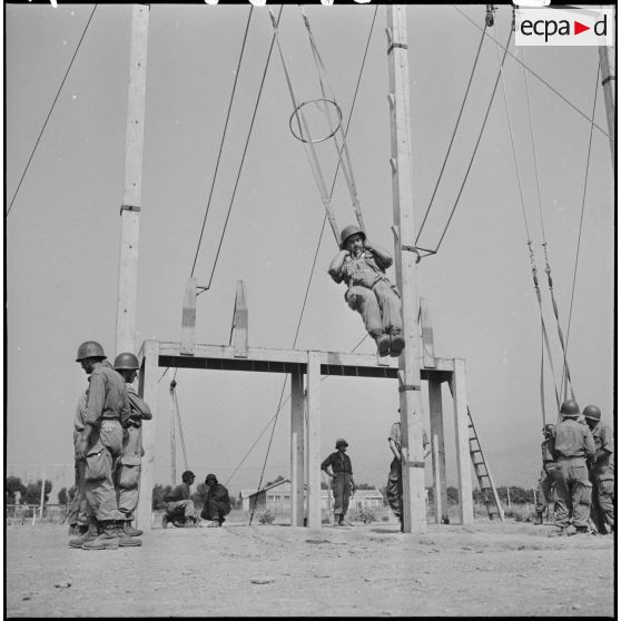 Centre d'entraînement au saut des parachutistes.