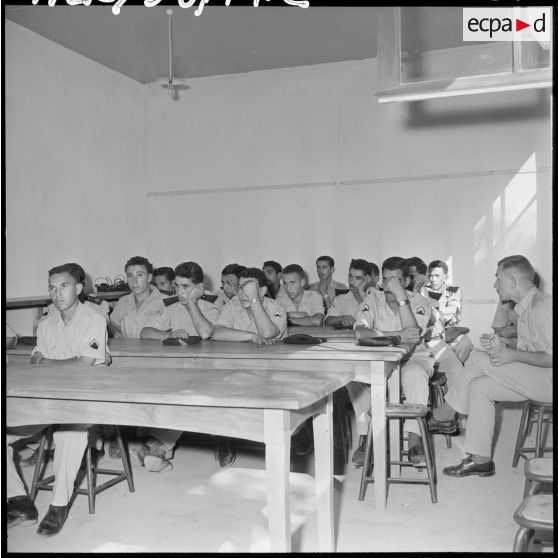 Alger. Formation des moniteurs des centres de jeunesse.