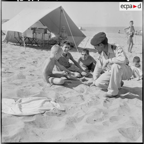 Zeralda. Journée de détente à la plage.