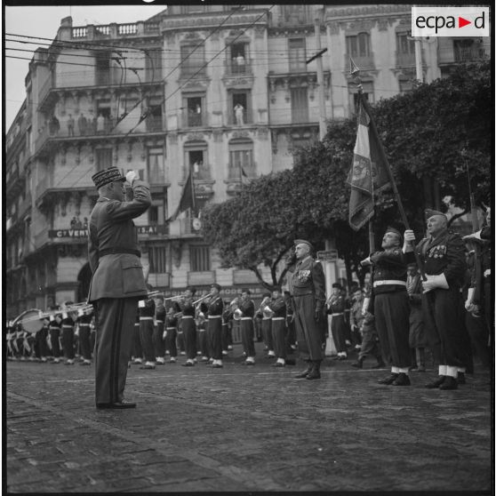 Alger. Cérémonie du 11 novembre.