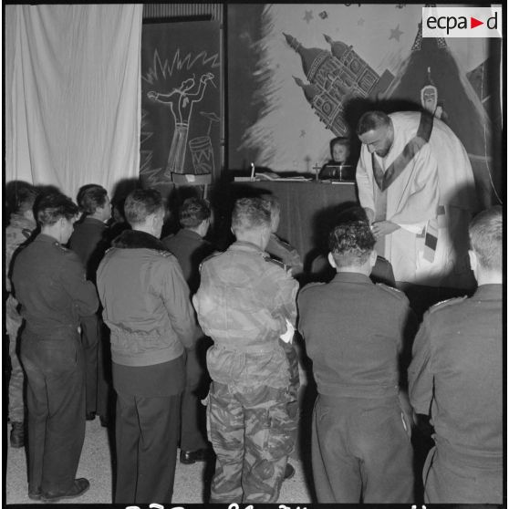 La veillée de Noël à Laghouat avec les commandos parachutistes de l'Air.