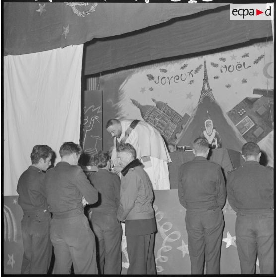 La veillée de Noël à Laghouat avec les commandos parachutistes de l'Air.