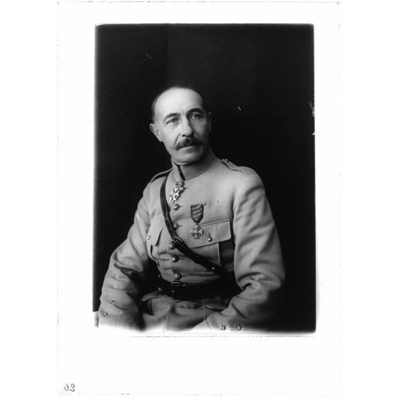 [Général Edmond Buat].