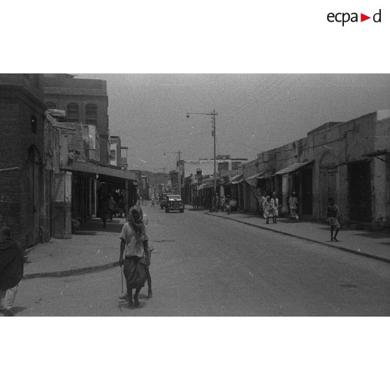 [Voyage retour de Claude Brézillon sur le paquebot André Lebon entre Saïgon et Marseille, 6 juillet - 7 août 1947. Escale au Yémen.]