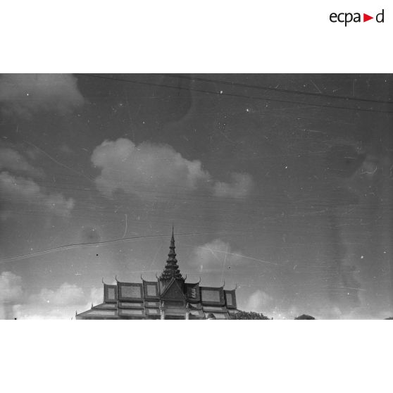 [Cambodge, octobre-novembre 1945.]