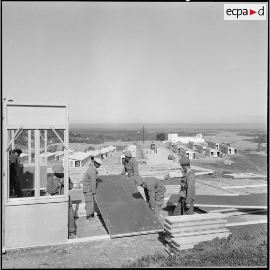 Mission de l'armée en Algérie : l'armée construit.