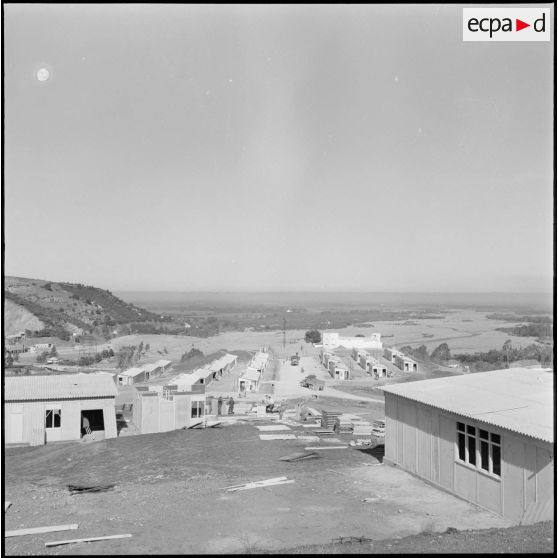 Mission de l'armée en Algérie : l'armée construit.