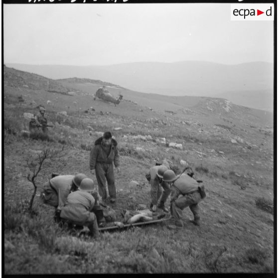 Région de Frenda. Evacuation du co-pilote, sérieusement blessé.