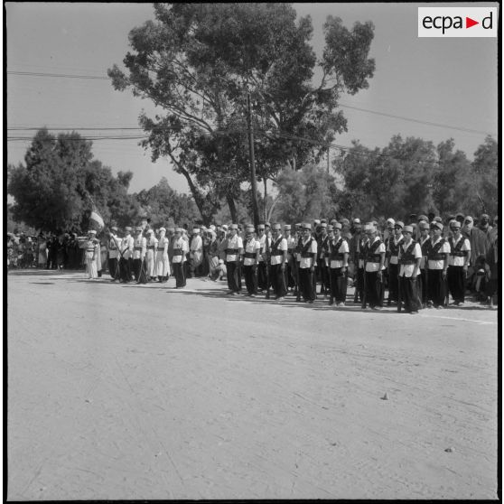 Ouargla. Cérémonie militaire.