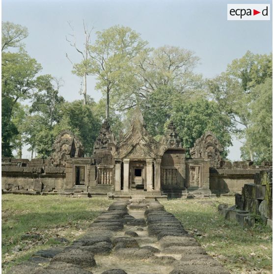 Le temple de Banteay Srei, la « Citadelle des femmes ».