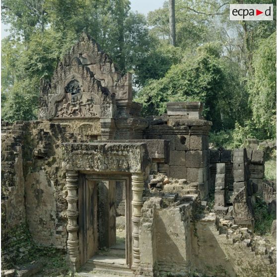 Monuments du temple de la femme de Banteay Srei près de Siem Reap.