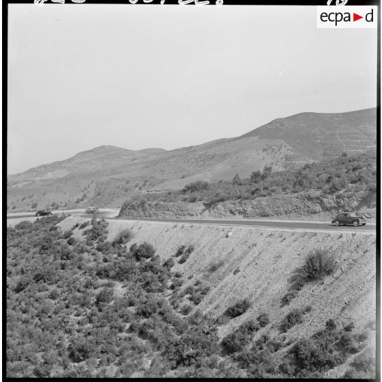 La nouvelle route dans les massifs des Traras.