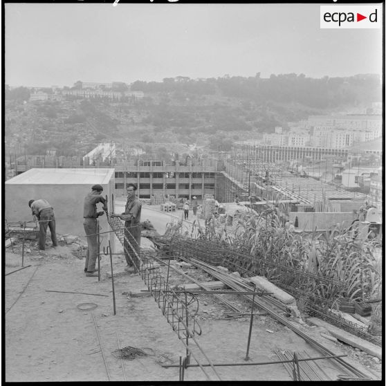 La cité de Diar el Kef à Bab El Oued en construction.