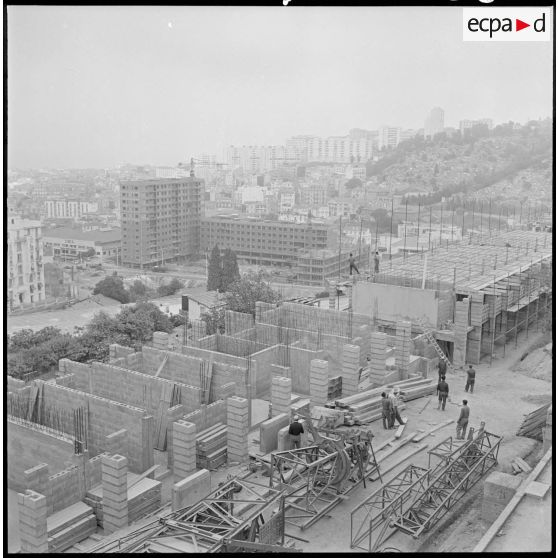 La cité de Diar el Kef à Bab El Oued en construction.