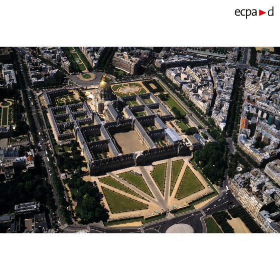 Paris 7e. L'Hôtel des Invalides.