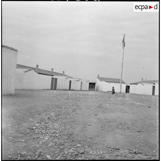 Vue de l'intérieur d'un petit village qui dépend de la section administrative spécialisée (SAS) de Sidi Naâmane, commune de la wilaya de Tizi Ouzou.