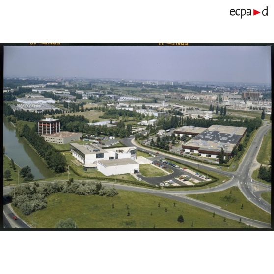 Evry-Courcouronnes (91). Parc industriel de Saint-Guenault.