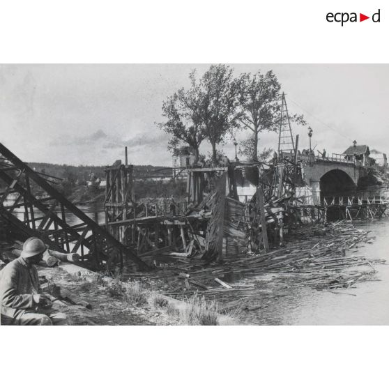 1537. Soissons. Pont du Canal. 12 septembre 1918. [légende d'origine]