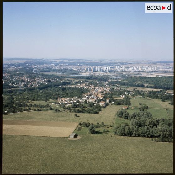 Chermont-Nanteuil-Les Meaux (77). Villages au sud de Meaux.