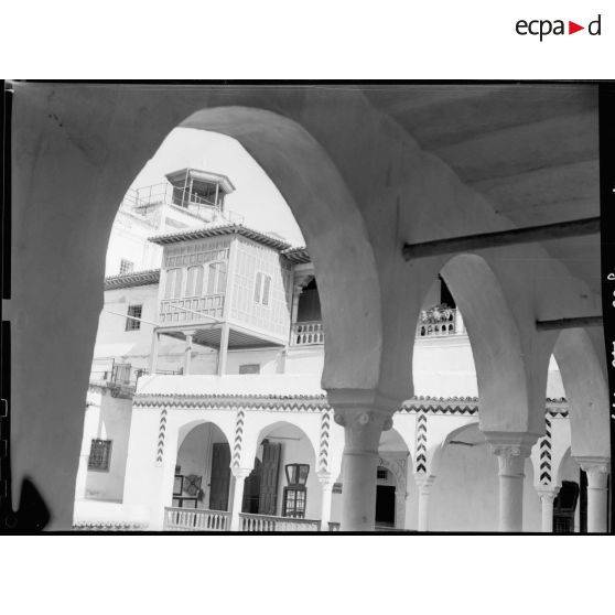 Vue extérieure du musée Franchet d'Espèrey, situé dans la Casbah d'Alger.