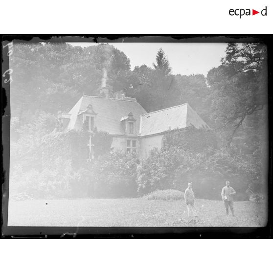 Vauxbuin, l'hôpital. Pavillon de Gabrielle d'Estrées. [légende d'origine]