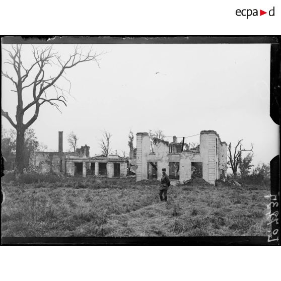 Aix-Noulette, château de Noulette, ruines. [légende d'origine]