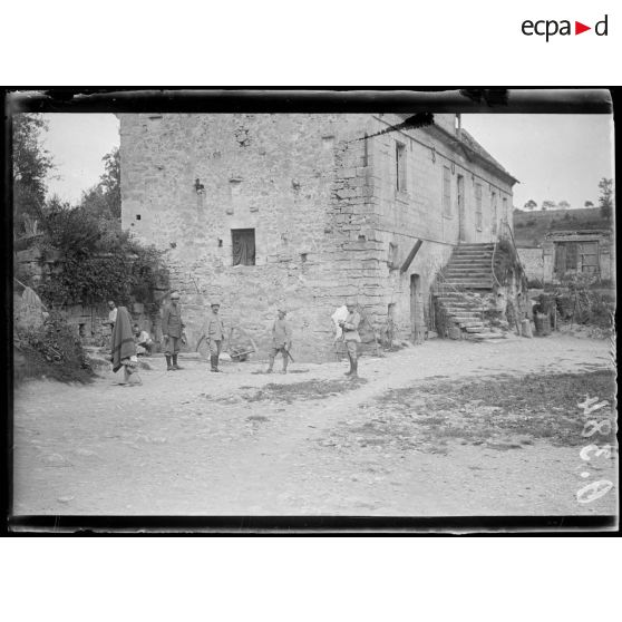 Le Moulin Bas. Entre Oulches et Vassognes. [légende d'origine]