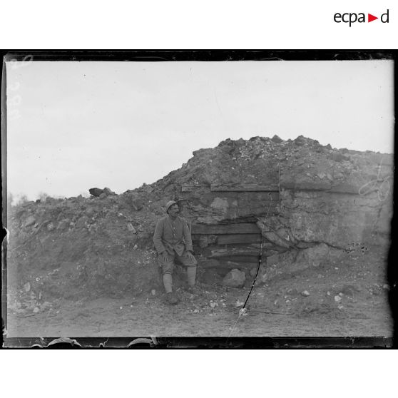 Bois des Buttes, ancien blockhaus allemand. [légende d'origine]