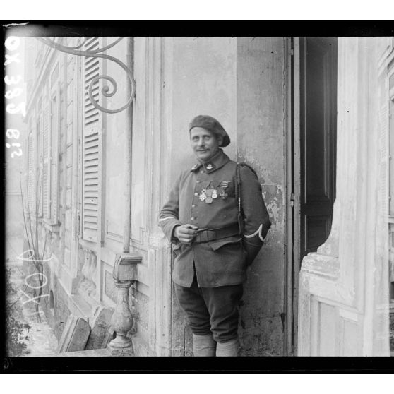 [Compiègne, portrait d'un sergent, 24 février 1919.]