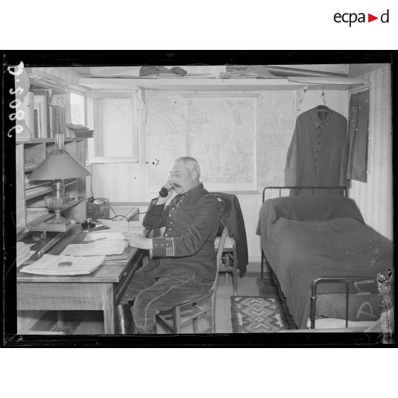 Villers-Daucourt, Marne, train blindé, la chambre du commandant du train. [légende d'origine]