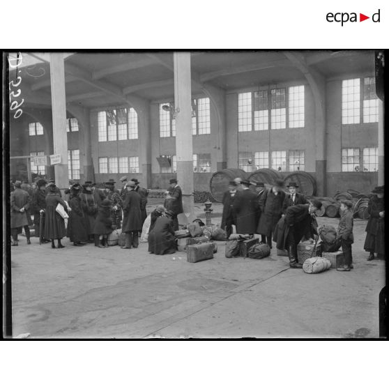 [Alsace, évacuation forcée des civils allemands.]